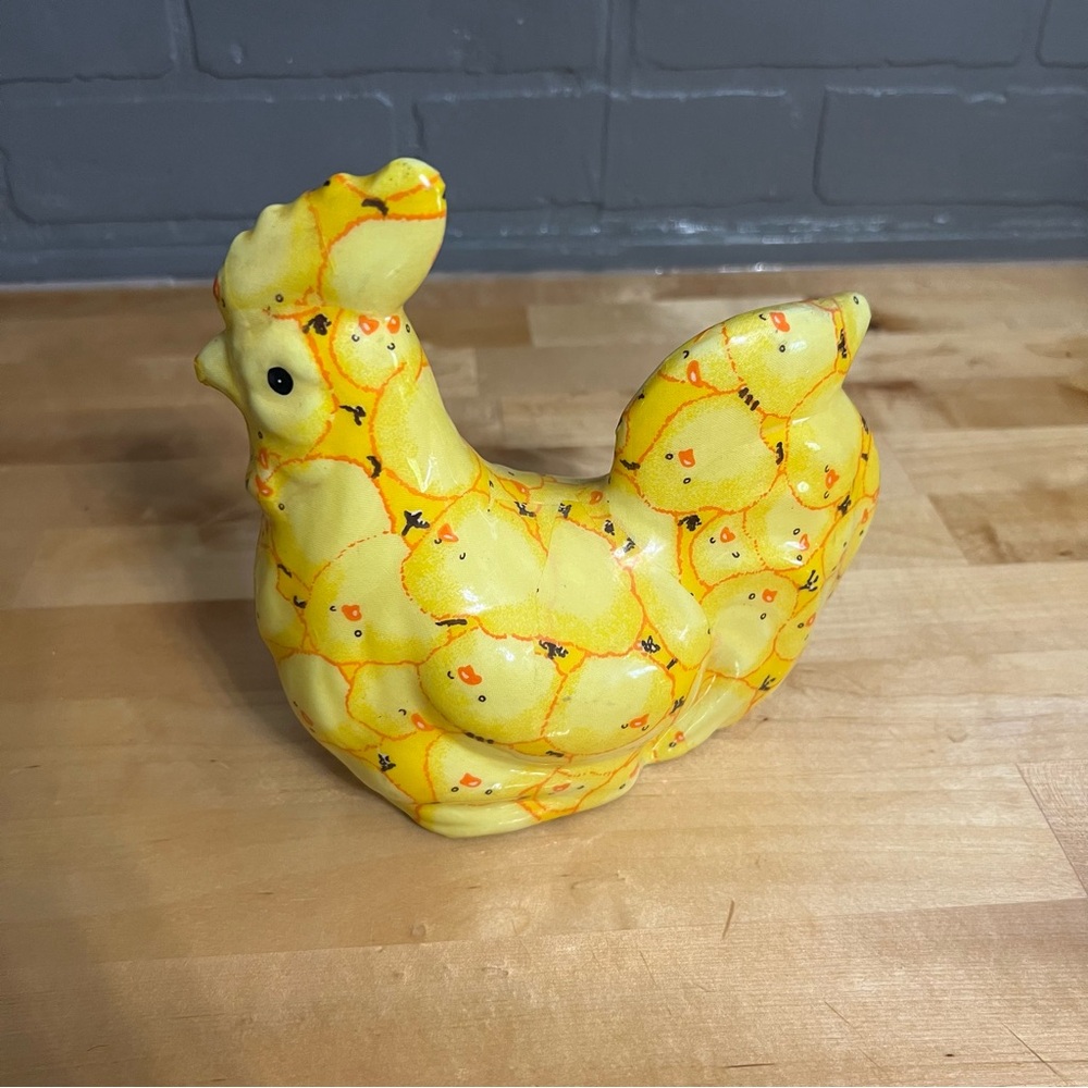 Porcelain Yellow Rooster with Baby Chicks Medium Chicken Farmhouse Decor 7.5”x8”